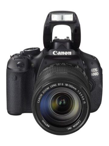 Canon EOS 600D SLR-Digitalkamera (18 Megapixel, 7,6 cm (3 Zoll) schwenkbares Display, Full HD) Kit inkl. EF-S 18-135mm 1:3,5-5,6 IS - 7