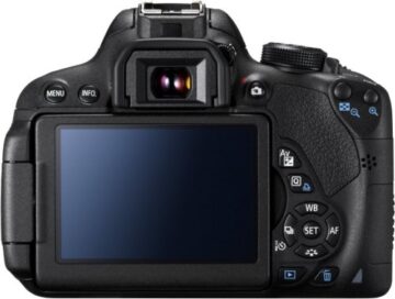 Canon EOS 700D Digital SLR-Kamera (18 Megapixel, 7,6 cm (3 Zoll) Display, Full HD, DIGIC 5) inkl. EF 18-55mm IS STM und EF 55-250mm IS STM Double-Zoom-Kit schwarz - 3