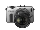 Canon EOS M kompakte Systemkamera (18 Megapixel, 7,6 cm (3 Zoll) Display, Full HD, Touch-Display) Kit inkl. EF-M 18-55mm 1:3,5-5,6 IS STM und Speedlite 90EX silber - 1