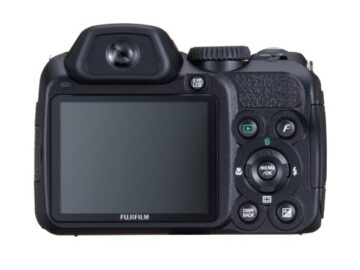 FujiFilm FinePix S 2000HD (10 Megapixel, 15-fach opt. Zoom, 6,9 cm (2,7 Zoll) Display, Bildstabilisator) schwarz - 4