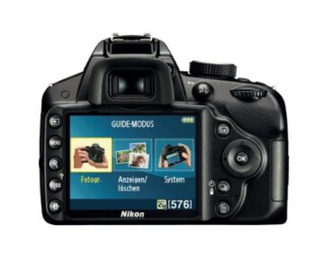 Nikon D3200 SLR-Digitalkamera (24 Megapixel, 7,4 cm (2,9 Zoll) Display, Live View, Full-HD) Kit inkl. AF-S DX 18-105 VR Objektiv schwarz - 3