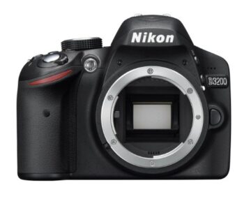 Nikon D3200 SLR-Digitalkamera (24 Megapixel, 7,4 cm (2,9 Zoll) Display, Live View, Full-HD) Kit inkl. AF-S DX 18-105 VR Objektiv schwarz - 4