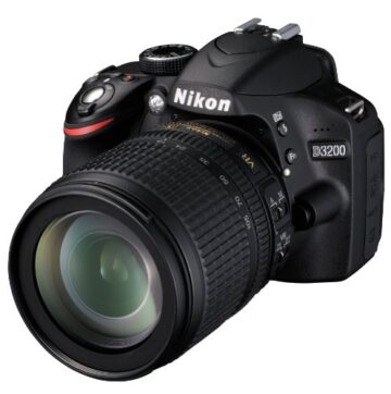 Nikon D3200 SLR-Digitalkamera (24 Megapixel, 7,4 cm (2,9 Zoll) Display, Live View, Full-HD) Kit inkl. AF-S DX 18-105 VR Objektiv schwarz - 5