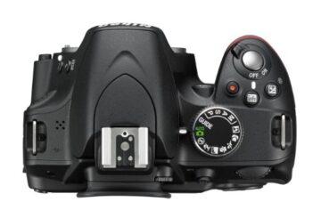 Nikon D3200 SLR-Digitalkamera (24 Megapixel, 7,4 cm (2,9 Zoll) Display, Live View, Full-HD) nur Gehäuse schwarz - 2