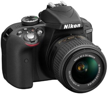 Nikon D3300 SLR-Digitalkamera Kit (24 Megapixel, 7,6 cm (3 Zoll) TFT-LCD-Display, Live View, Full-HD) inkl. AF-S DX 18-55 VR II Objektiv schwarz - 2