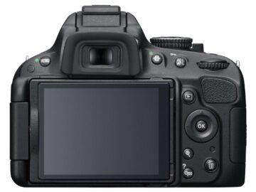 Nikon D5100 SLR-Digitalkamera (16 Megapixel, 7.5 cm (3 Zoll) schwenk- und drehbarer Monitor, Live-View, Full-HD-Videofunktion) Gehäuse - 3