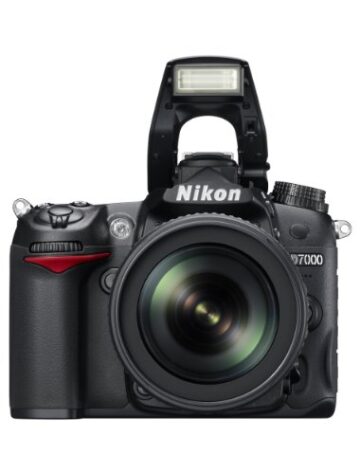 Nikon D7000 SLR-Digitalkamera (16 Megapixel, 39 AF-Punkte, LiveView, Full-HD-Video) Kit inkl. AF-S DX 18-105 VR - 6