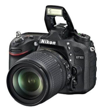 Nikon D7100 SLR-Digitalkamera (24 Megapixel, 8 cm (3,2 Zoll) TFT-Monitor, Full-HD-Video) Kit inkl. AF-S DX 18-105 mm 1:3,5-5,6G ED VR Objektiv schwarz - 7